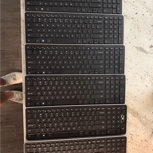 6 Wireless Black Keyboards